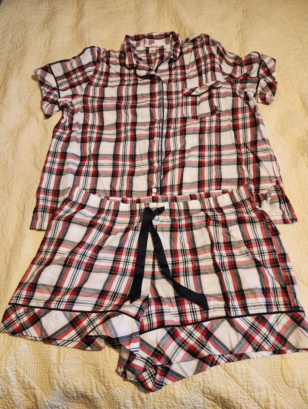 Victoria's Secret Plaid Short Pajama Set - Red, White & Black Sz XL